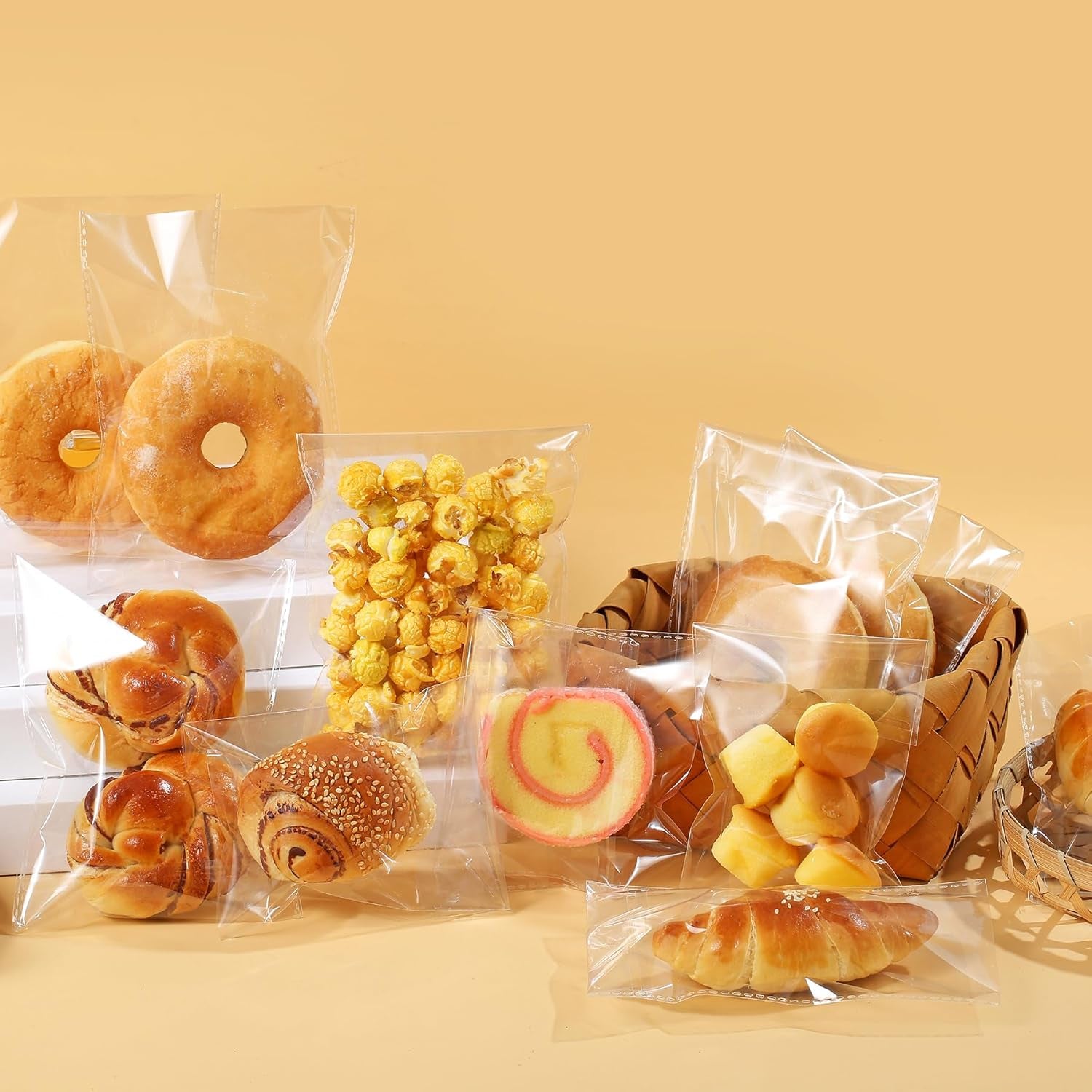400 PCS 4x6 Inch Thick 3.2Mil Clear Self-Sealing Cellophane Bags - Resealable Cookie, Candy & Party Favor Packaging